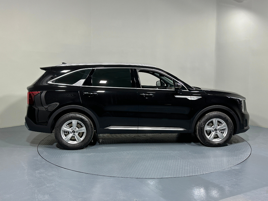 2026 Kia Sorento Commercial €45,425