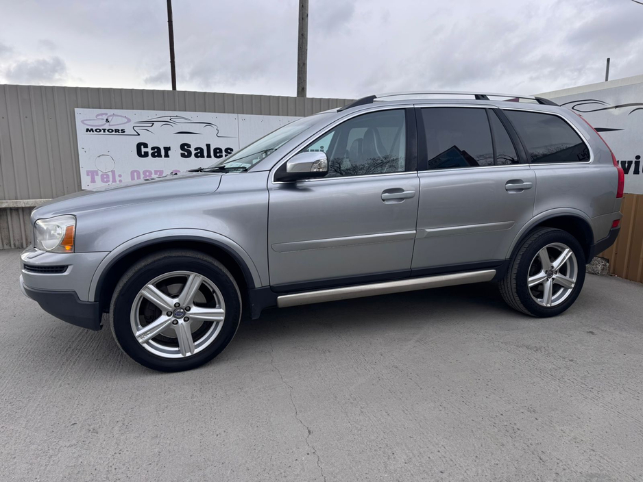 2011 Volvo XC90 - image 11