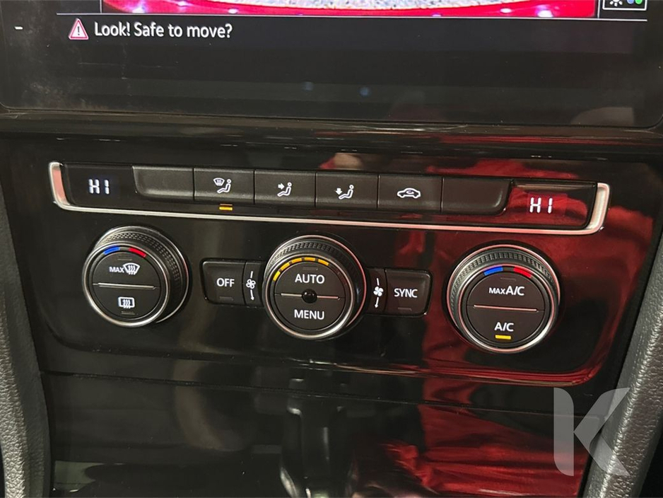 2018 Volkswagen Golf - image 21