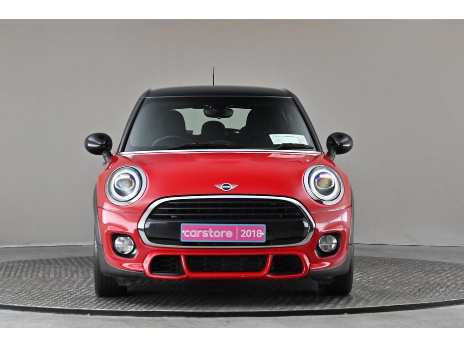 2018 MINI Hatch - image 2