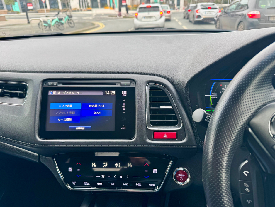 2015 Honda Vezel 1.5l HYBRID!!!AUTO!!ONLY 68K MLS !! €13,900