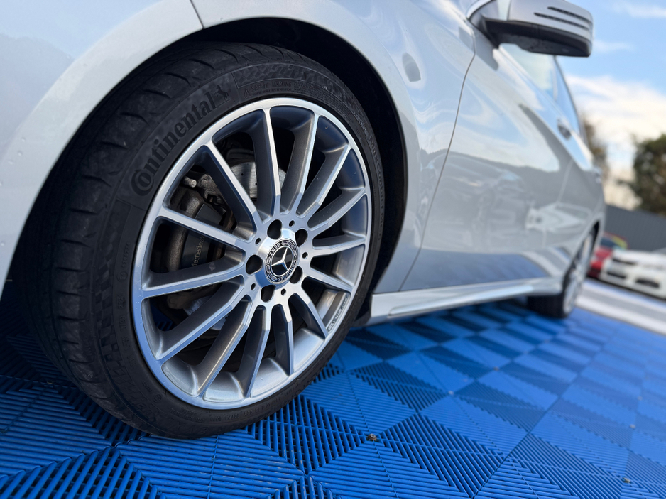 2018 Mercedes-Benz CLA Class - image 9