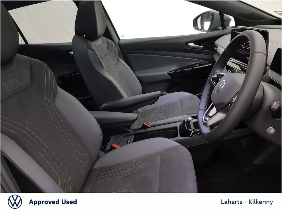 2023 Volkswagen ID.5 FAMILY 77KWH 174HP PRO €32,950