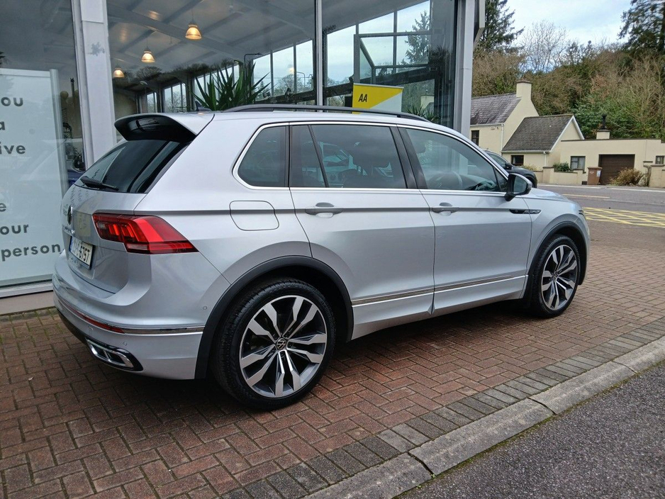 2023 Volkswagen Tiguan 2.0 TDI 150HP R-Line, Silver Met, FSH, 1 owner, 72km. €41,500