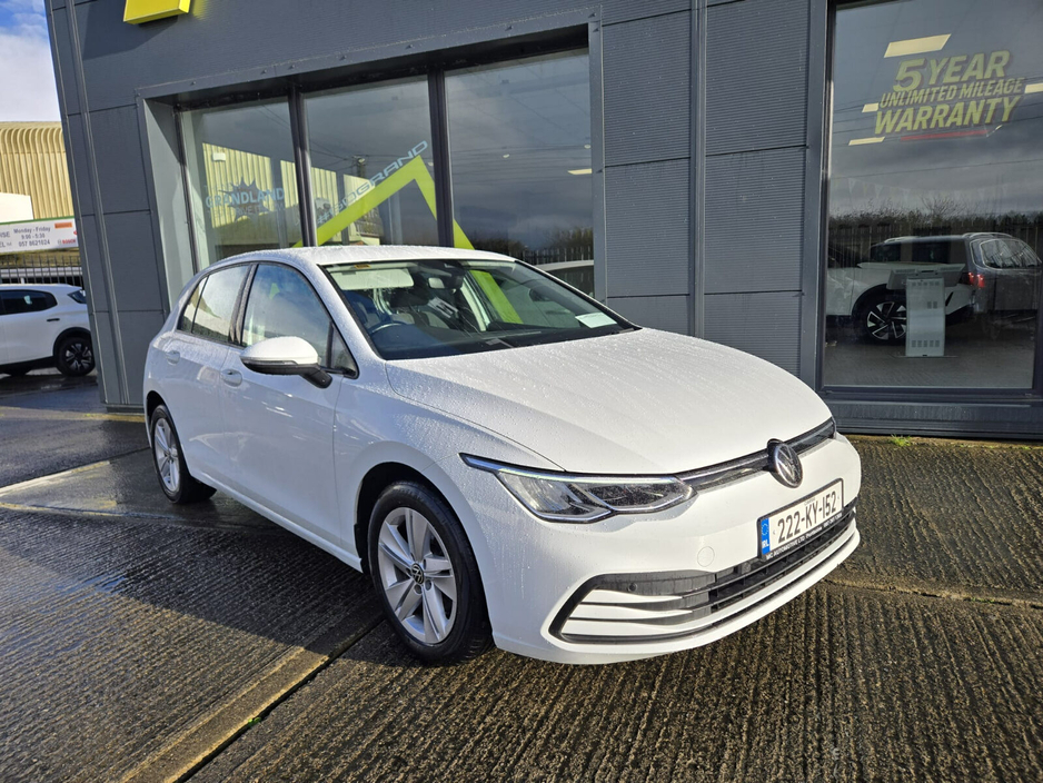 2022 Volkswagen Golf 2.0 TDI 115HP Life €24,950