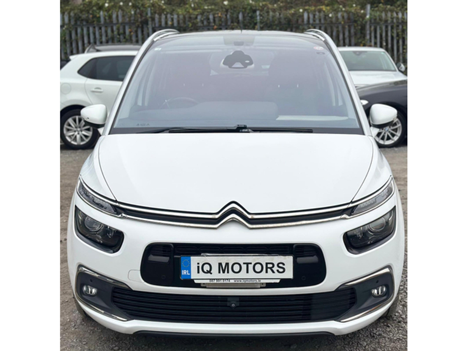 2018 Citroen Grand C4 Picasso - image 2