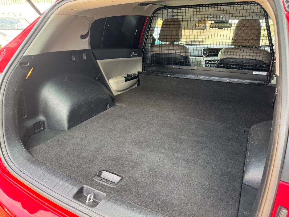 2021 Kia Sportage - image 11