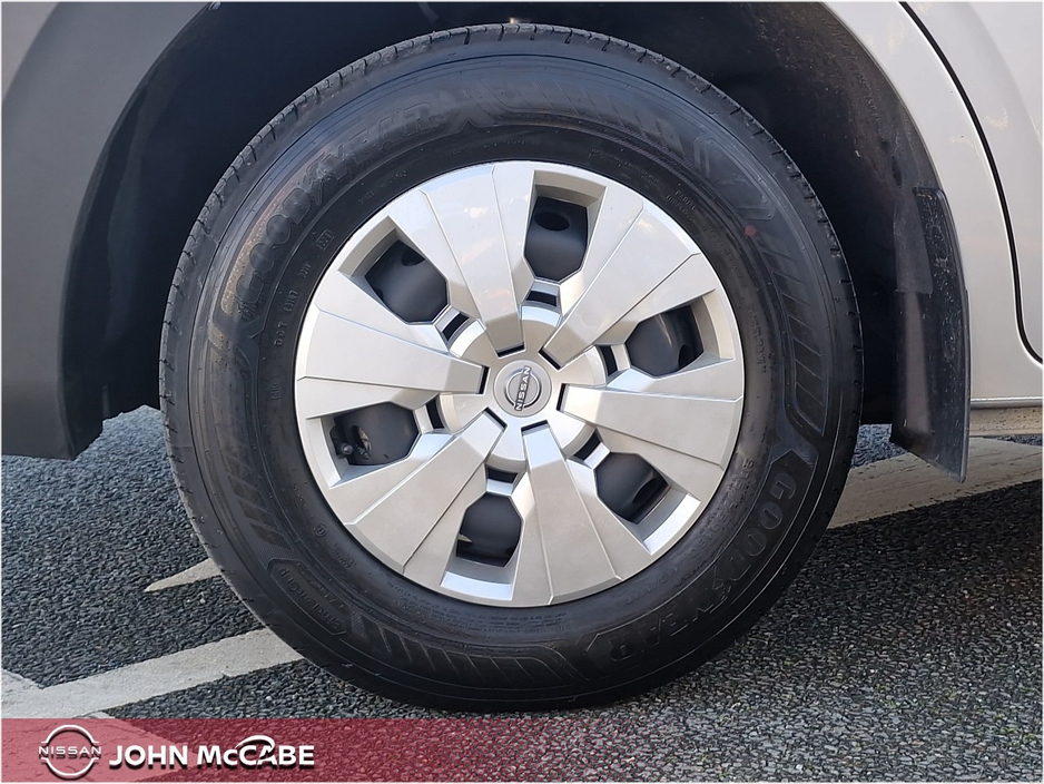 2026 Nissan Interstar - image 33