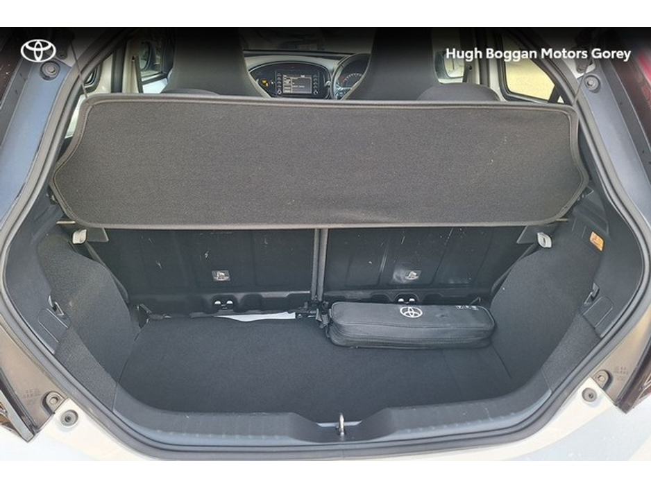 2023 Toyota Aygo X - image 10