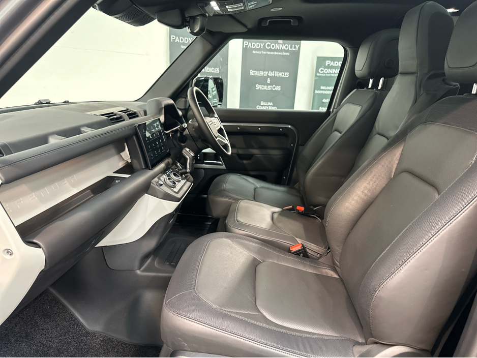 2026 Land Rover Defender - image 16