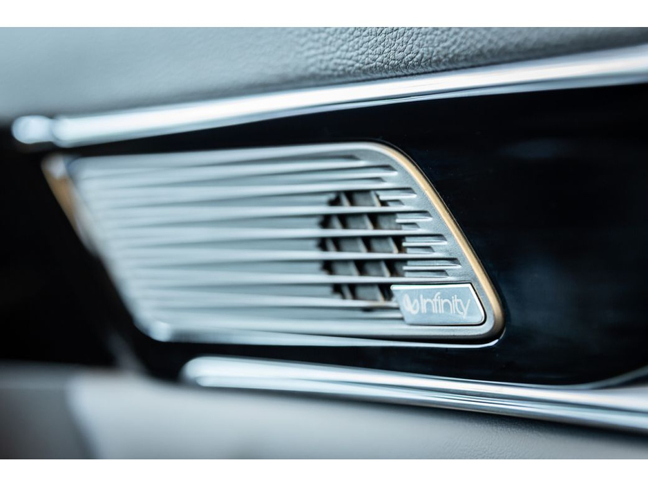 2025 BYD Seal U DM-I COMFORT €43,899