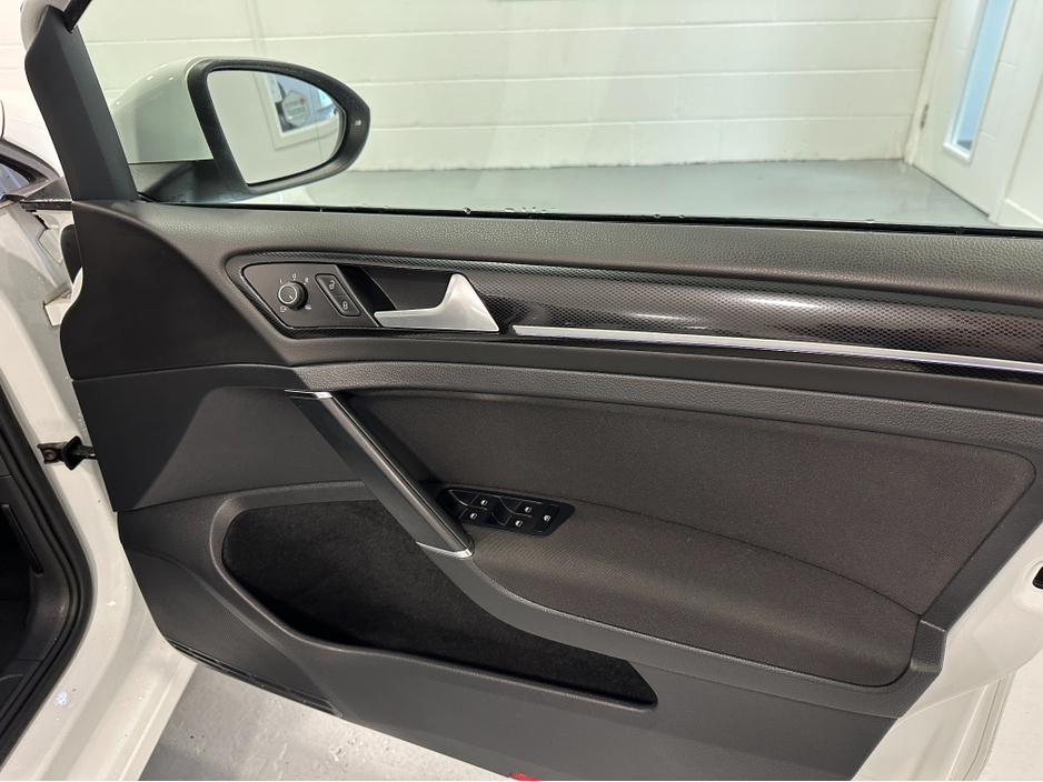 2016 Volkswagen Golf HIGHLINE 1.4TSI DSG VW/AUDI SPECIALISTS WWW.DENISDARCYCARS.IE