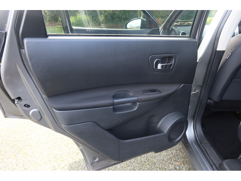 2012 Nissan Qashqai +2 - image 15