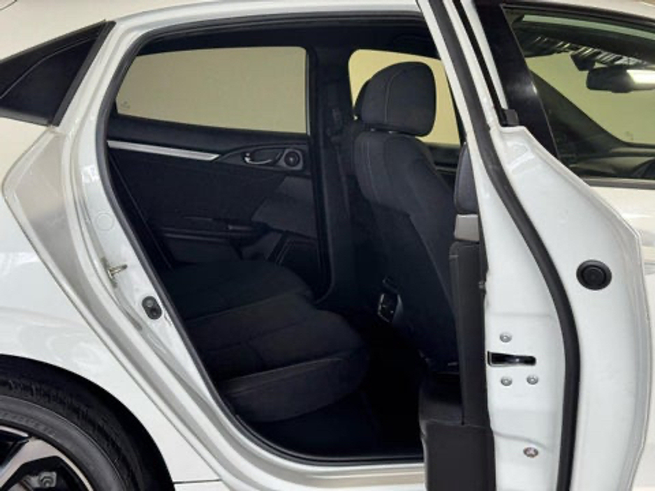 2018 Honda Civic - image 8