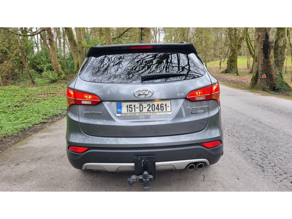 2015 Hyundai Santa Fe - image 5