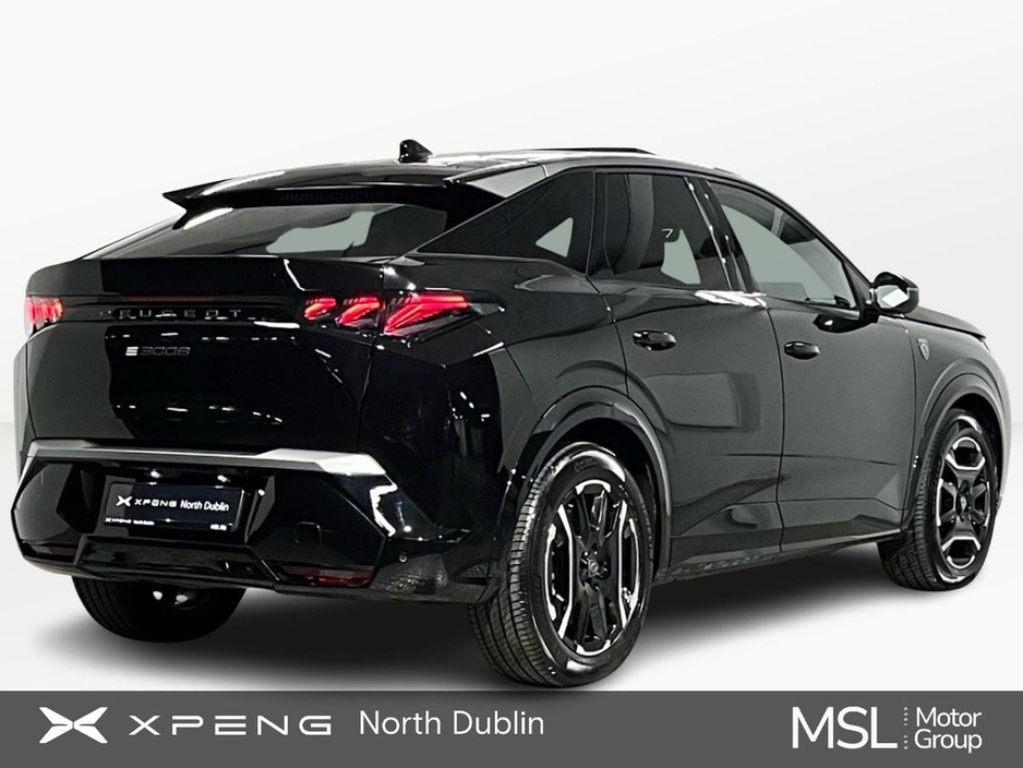 2025 Peugeot 3008 - image 3