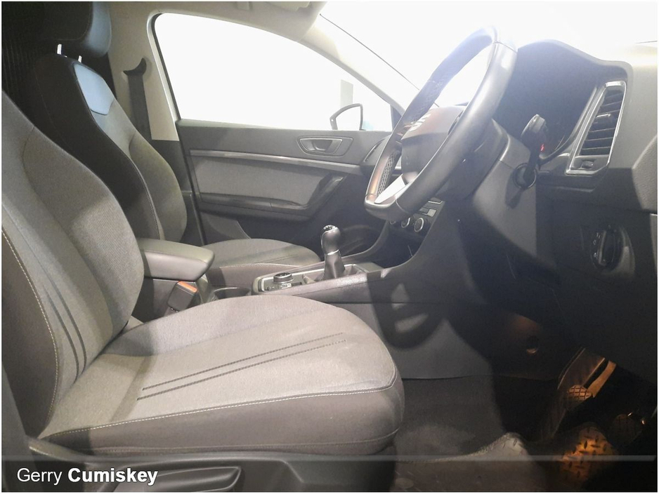 2023 SEAT Ateca - image 11