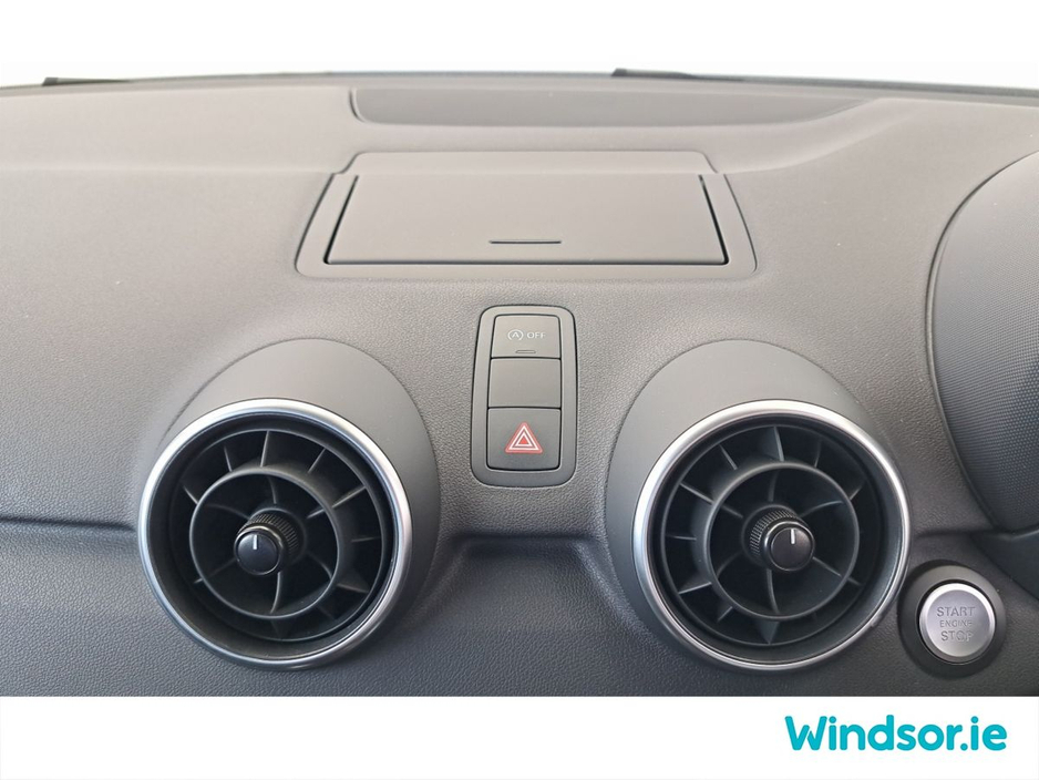 2017 Audi A1 - image 17