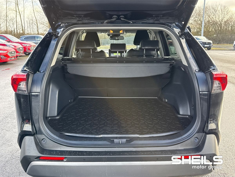 2022 Toyota Rav4 2.5 Hybrid Sol 2WD €35,900