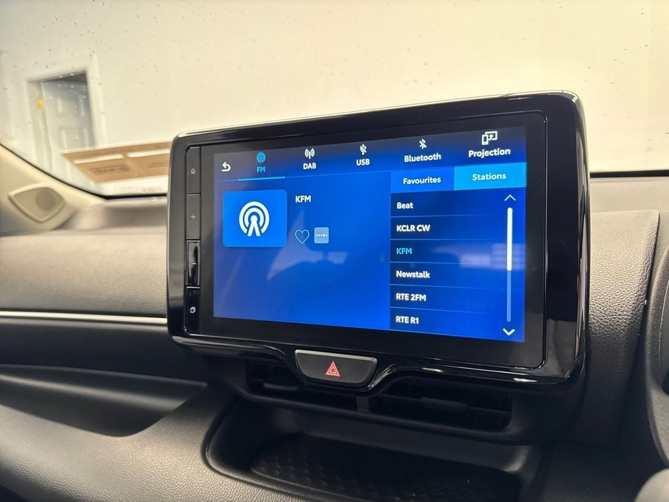 2025 Mazda Mazda2 - image 18