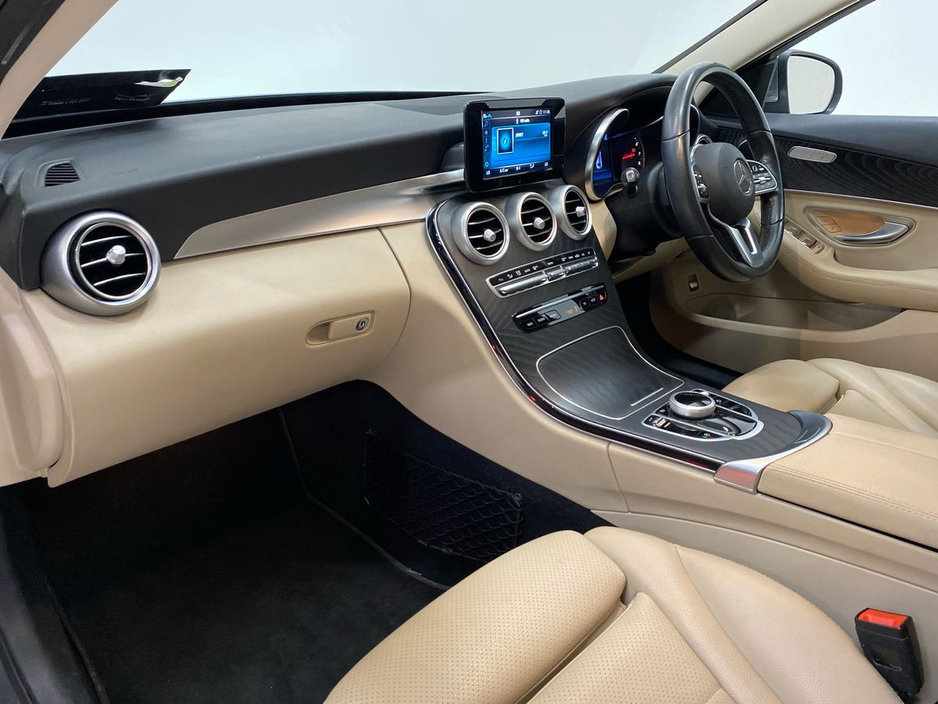 2020 Mercedes-Benz C Class - image 6