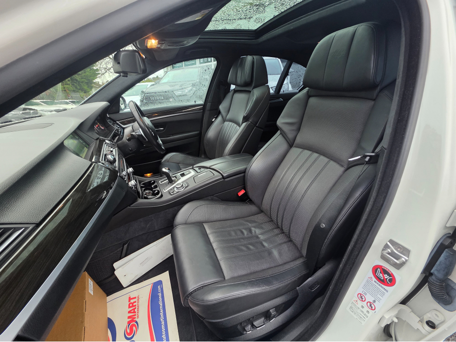 2012 BMW M5 F10 4.4 TWIN TURBO V8 AUTOMATIC