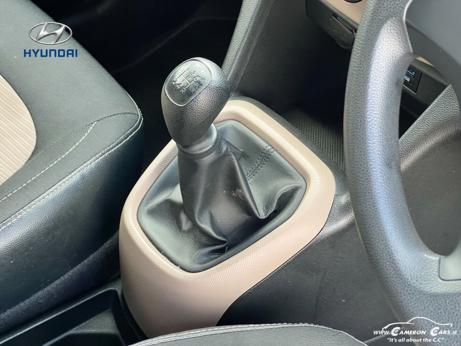 2014 Hyundai i10 - image 24