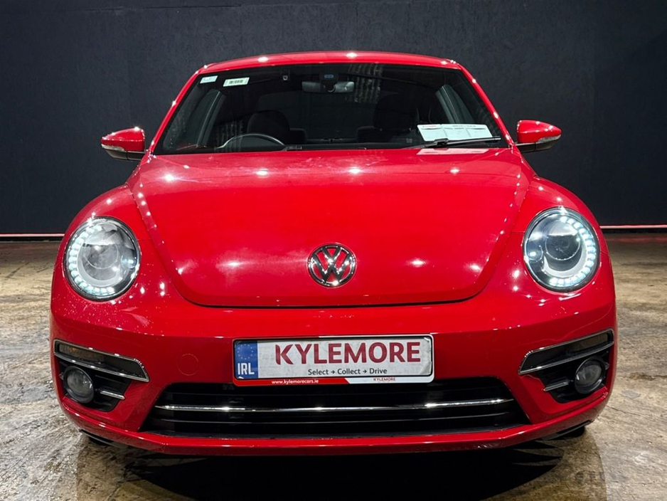 2017 Volkswagen Beetle DESIGN EDITION - COLOUR CODED INTERIOR - FACTORY ALLOYS - REVERSE CAMERA €14,950