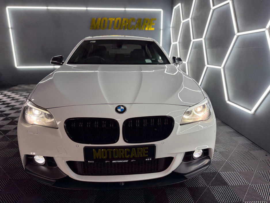 2016 BMW 5 Series - image 8