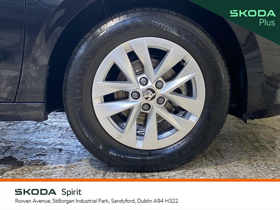 2025 Skoda Fabia - image 8