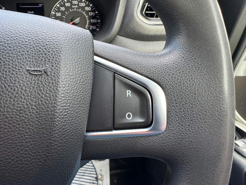 2022 Renault Master - image 19