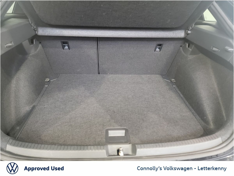 2023 Volkswagen Taigo - image 9