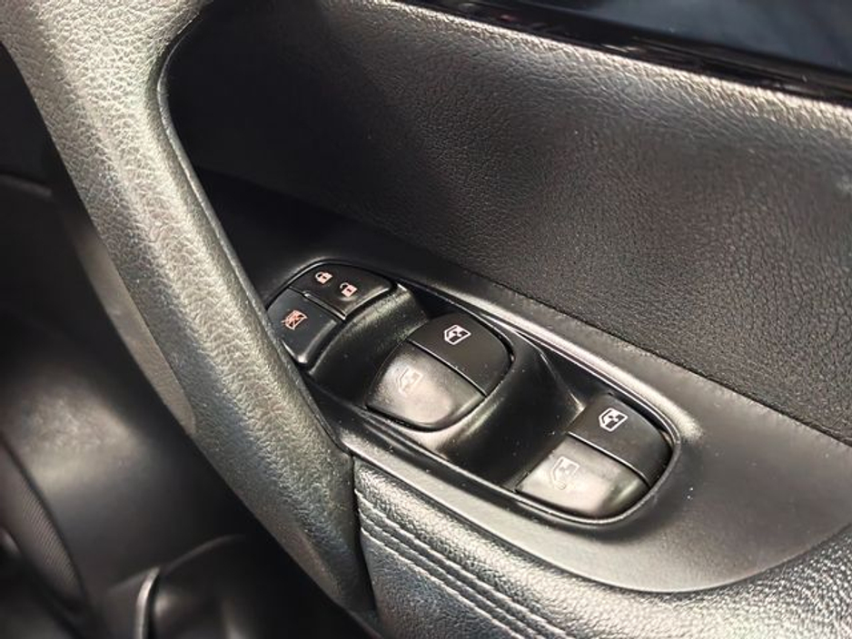 2019 Nissan Qashqai - image 31