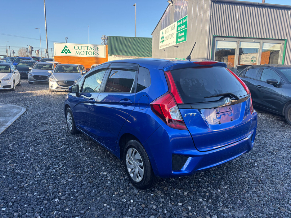 2014 Honda Fit  €8,950