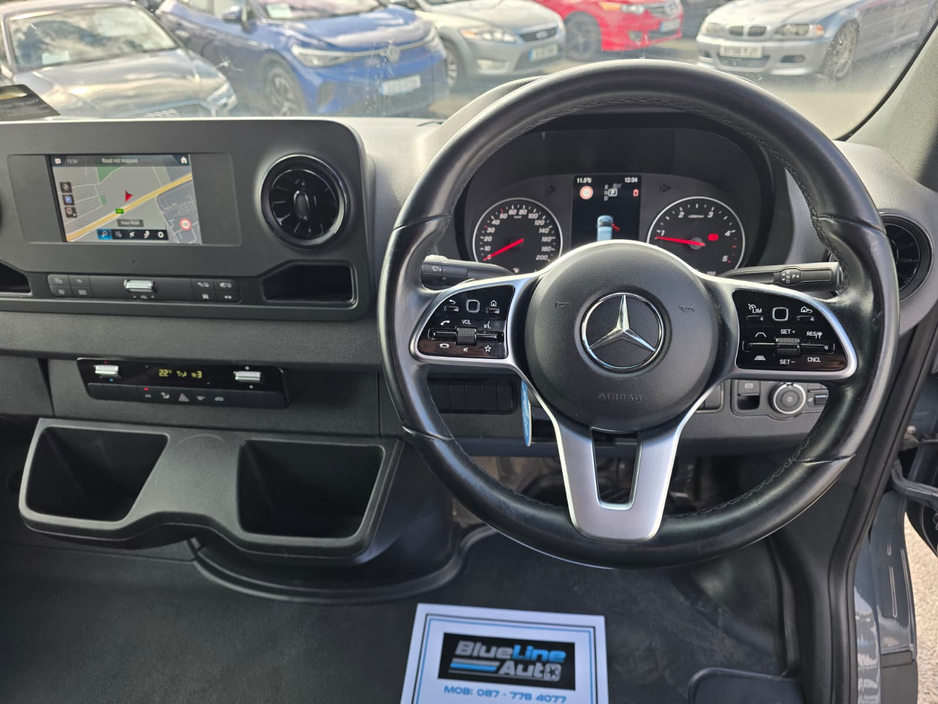 2022 Mercedes-Benz Sprinter - image 9