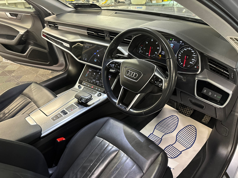 2022 Audi A6 - image 8