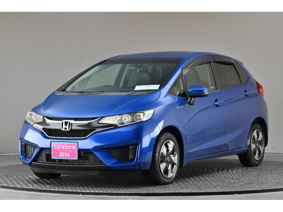2016 Honda Fit - image 3