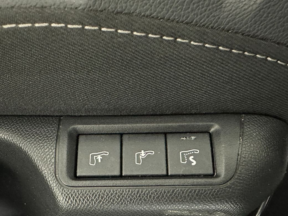 2023 Opel Mokka Elite 1.5 Diesel €21,500