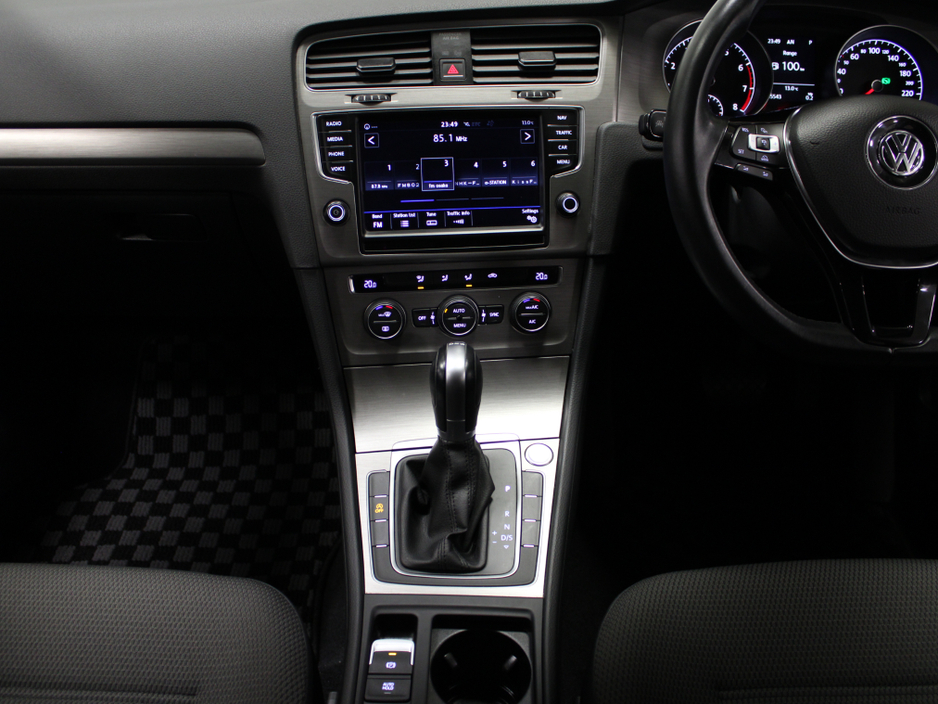 2017 Volkswagen Golf 1.2 TSI COMFORTLINE €16,450