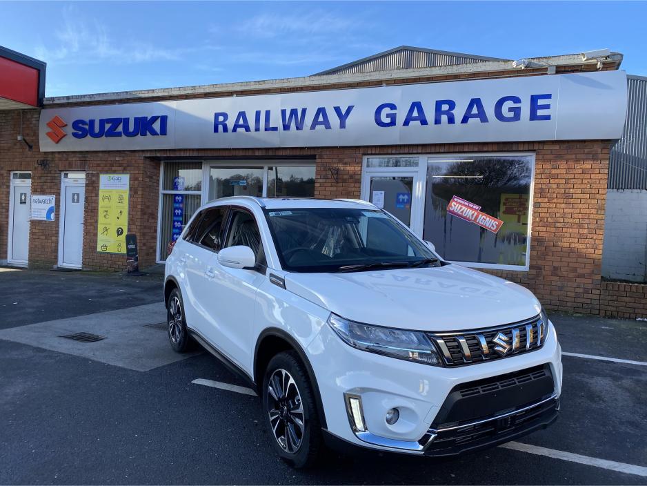 2025 Suzuki Vitara hybrid €30,995