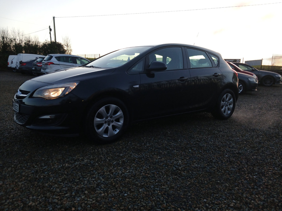 2015 Opel Astra 1.4 16v VVT 100PS S €5,995