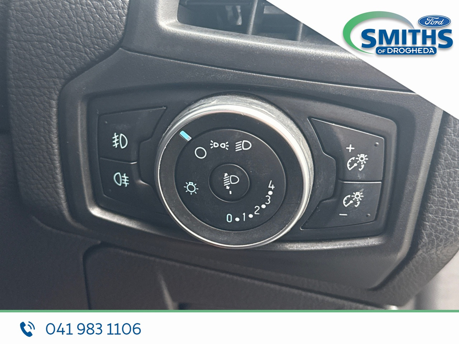 2018 Ford Focus - image 22