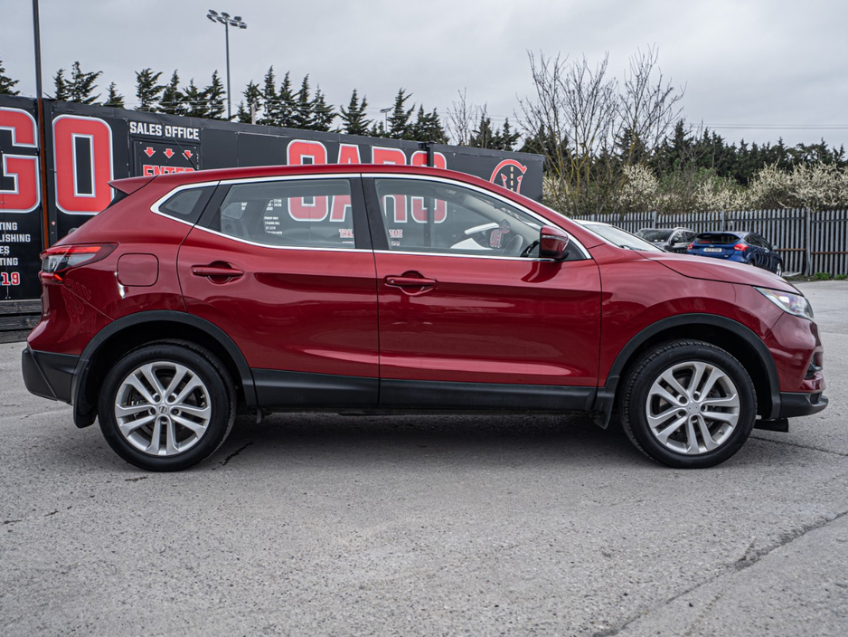 2018 Nissan Qashqai - image 12