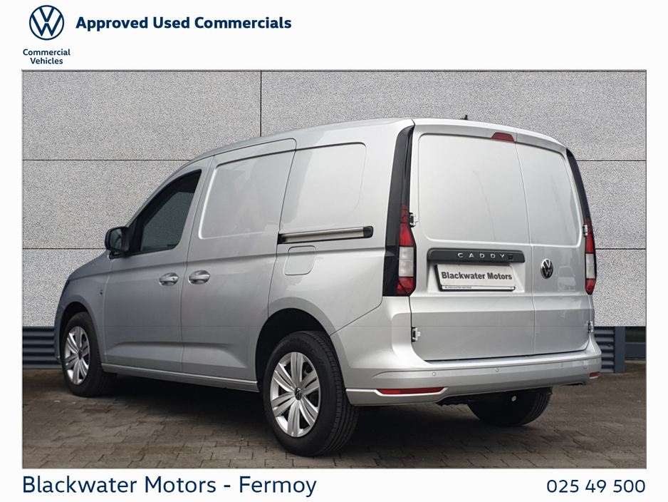 2024 Volkswagen Caddy - image 15