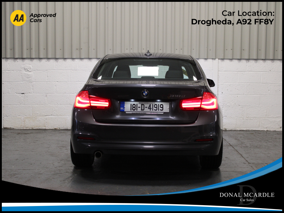 2018 BMW 3 Series - image 8