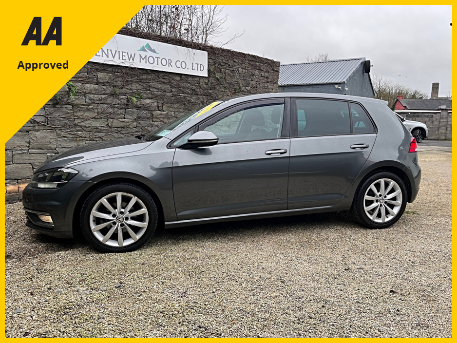 2019 Volkswagen Golf - image 8