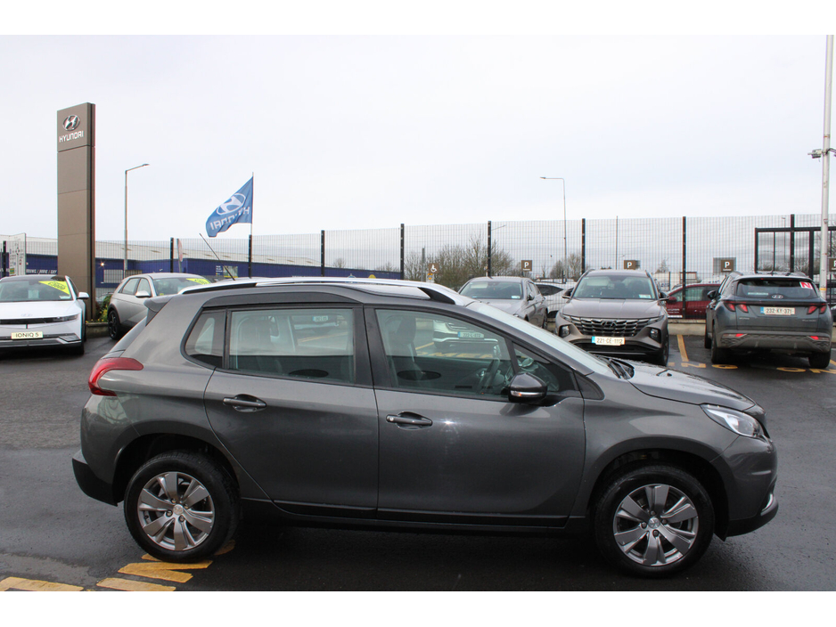 2018 Peugeot 2008 - image 6