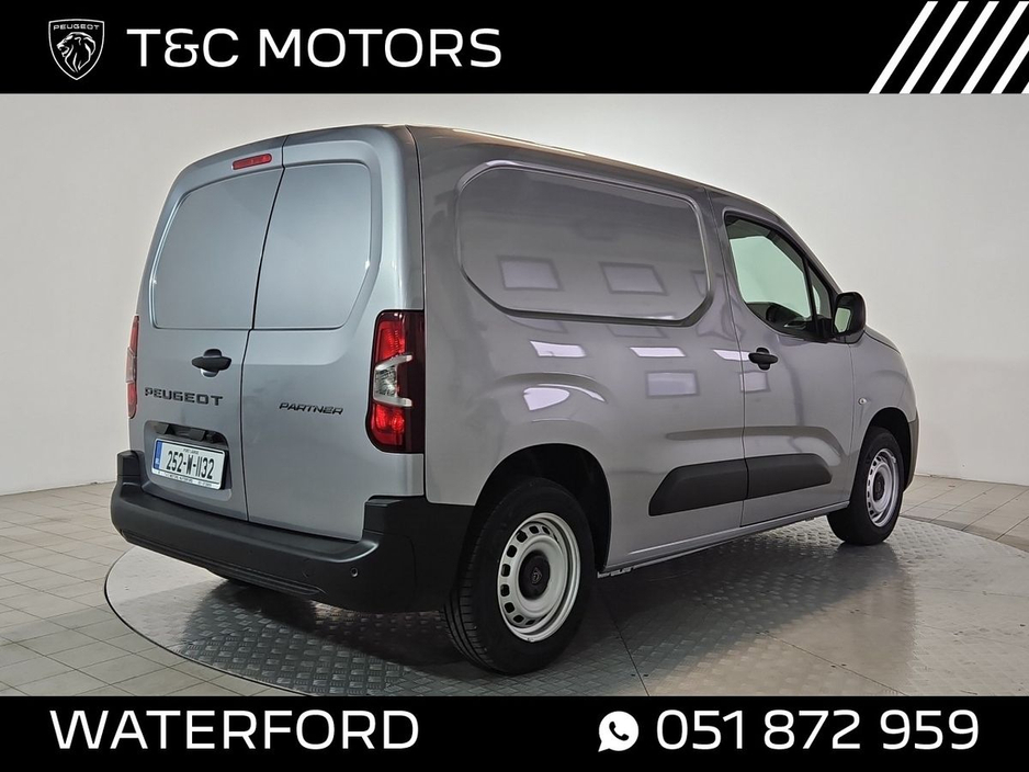2025 Peugeot Partner PARTNER PRO PLUS 1.5 HDI Price Inc Vat €25,995
