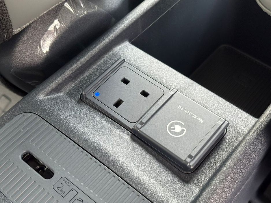 2026 Kia PV5 - image 30