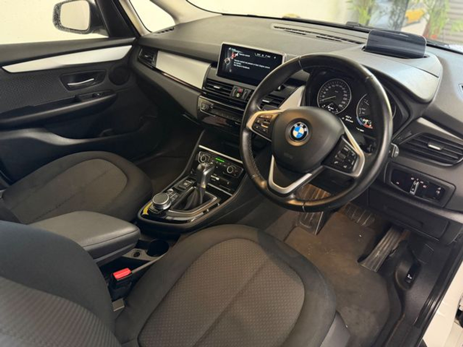 2016 BMW 2 Series - image 7